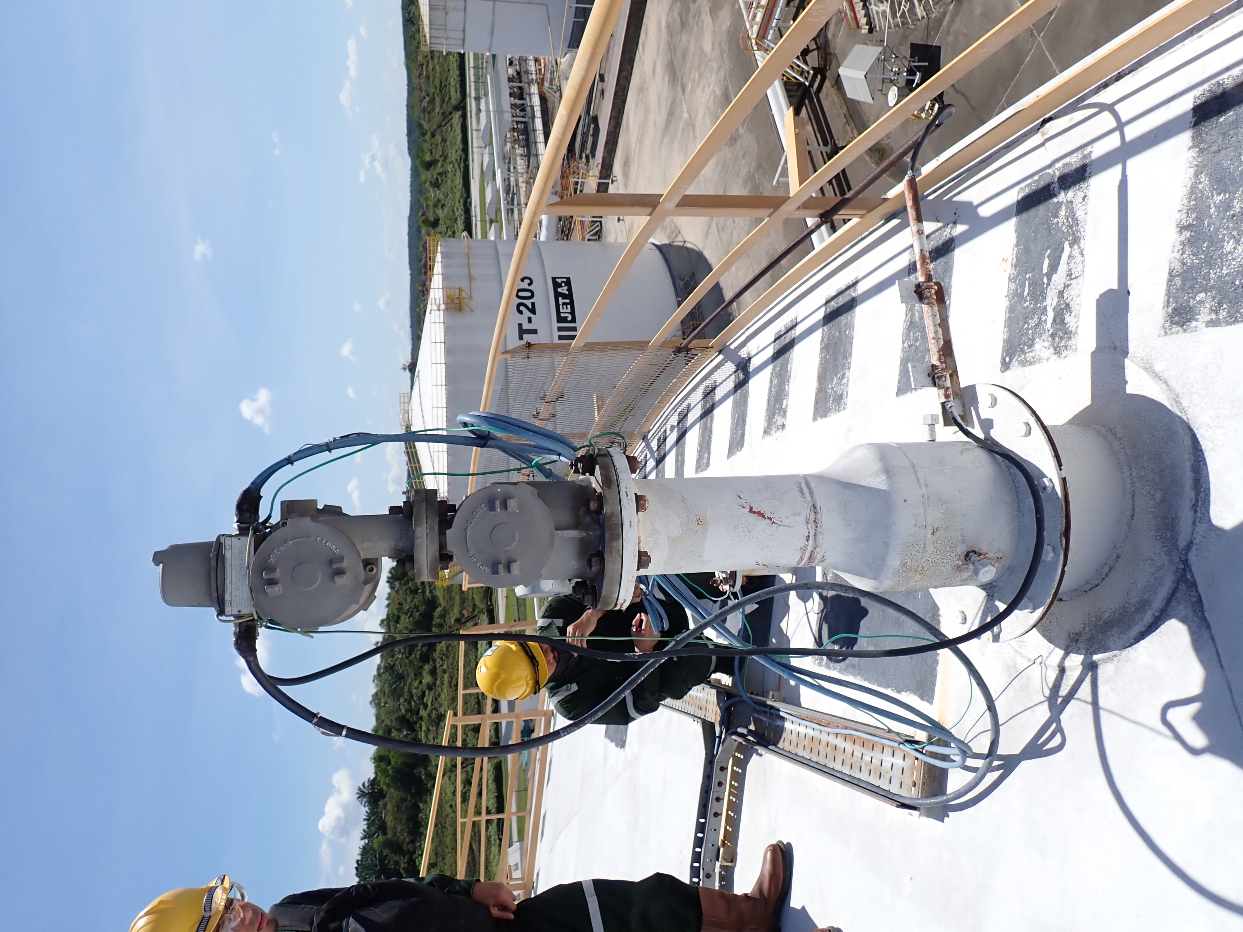 Removal and Installation of Tank Monitoring Radar Gauging
